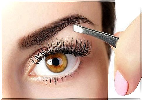 5 natural treatments for thicker eyebrows