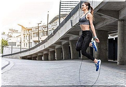 Jumping rope on the list of cardio exercises to do at home