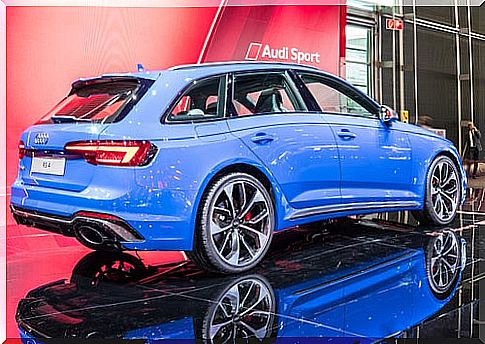 Audi RS4 Avant: rear