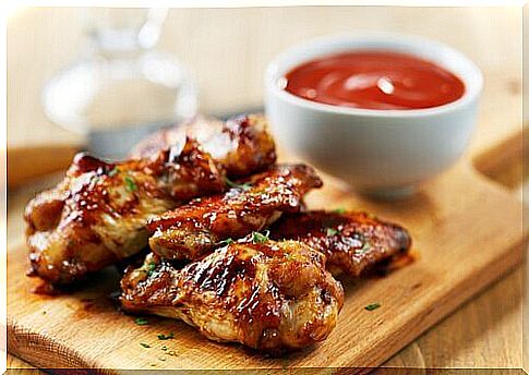 Baked chicken wings in barbeque sauce