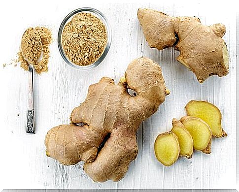 Ginger falls into the category of foods that burn abdominal fat