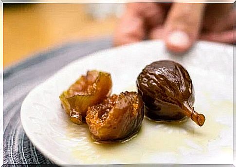 Syrup fig recipe