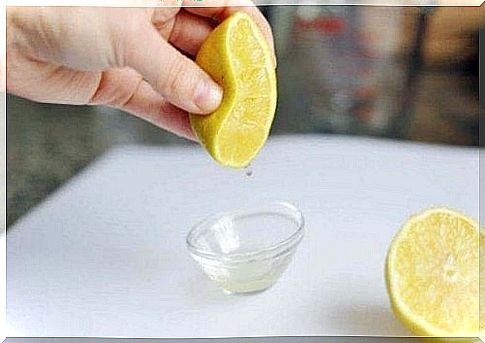 Lemon juice used for degreasing kitchen furniture