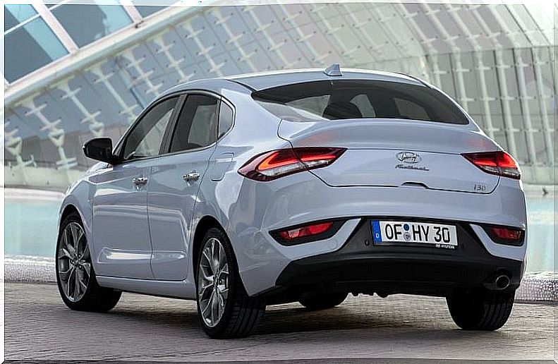 2018 Hyundai i30 Fastback design.