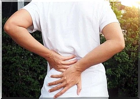 Person who has back pain